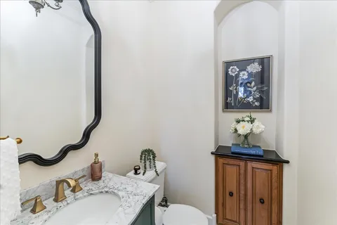$1,999,000 | 2808-2804 Fall Creek Estates Drive, Spicewood, TX 78669