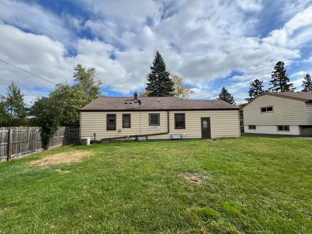 $205,000 | 8681 North 60th Street, Brown Deer, WI 53223
