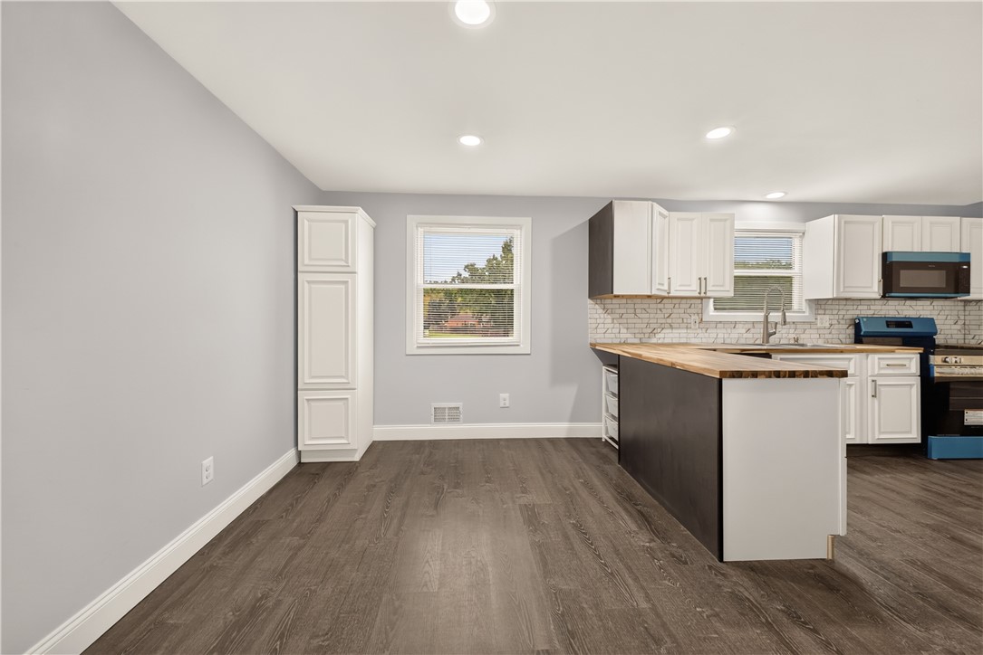 1209 Hinchey Road Gates, NY 14624 - Photo 9 of 38 Dining Area/Kitchen