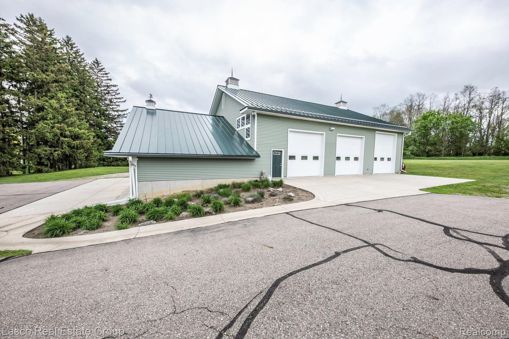 13520 White Lake Road Fenton, MI 48430 - Photo 59 of 66 5Z8A7414.jpg