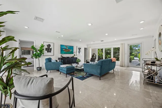 $1,494,000 | 1719 Poinsettia Drive, Fort Lauderdale, FL 33305