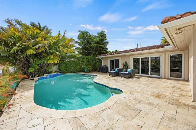 $1,494,000 | 1719 Poinsettia Drive, Fort Lauderdale, FL 33305