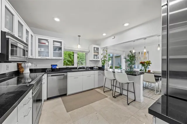 $1,494,000 | 1719 Poinsettia Drive, Fort Lauderdale, FL 33305