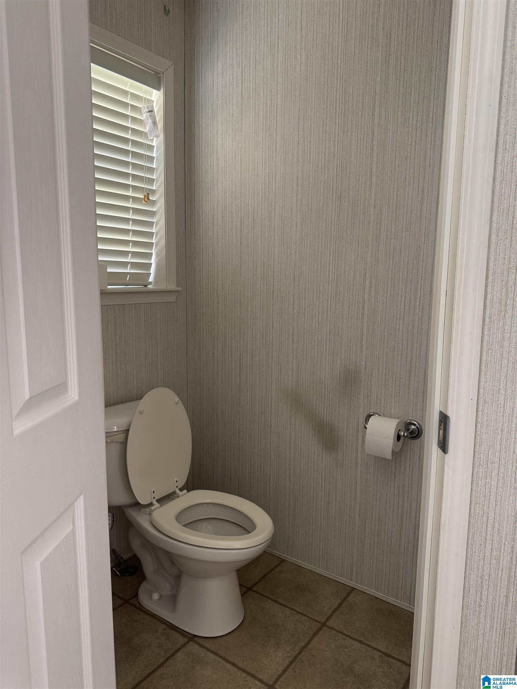 250 Nichols Road Leeds, AL 35094 - Photo 12 of 14 Gallery Image 12