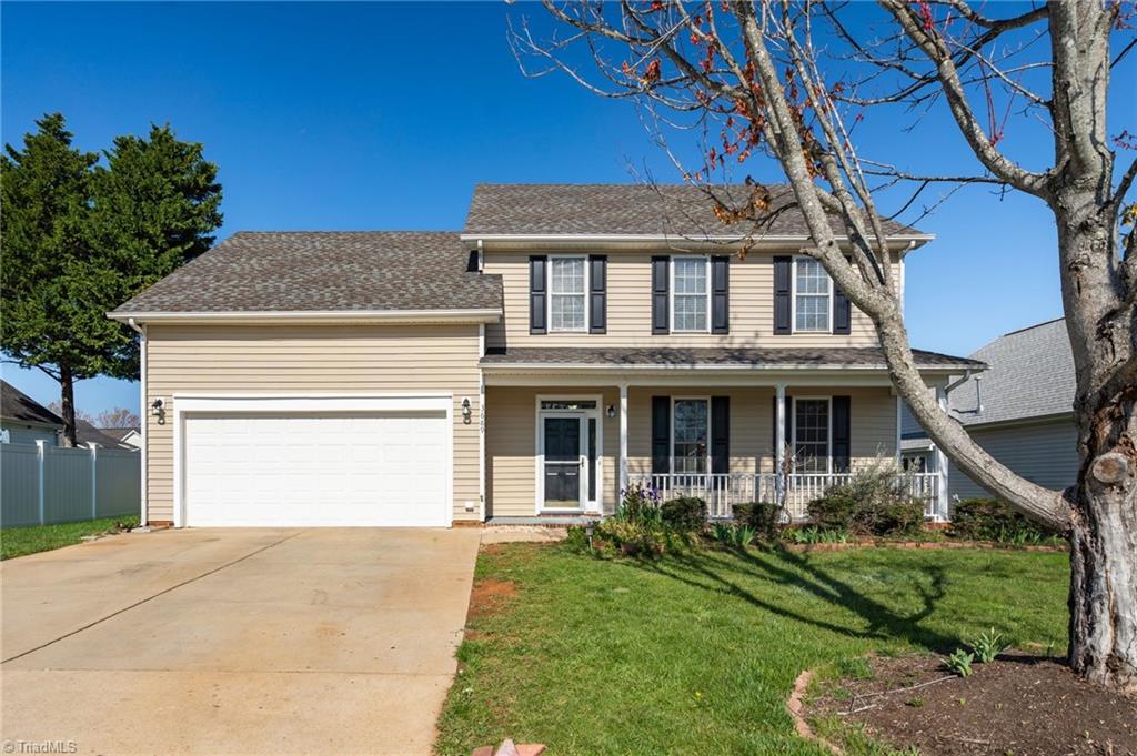 3689 Shadow Ridge Drive High Point, NC 27265 - Photo 2 of 40 Front View