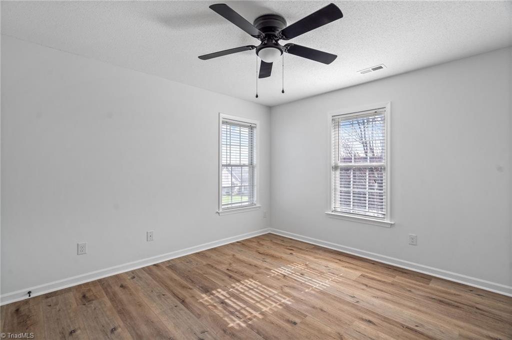 3689 Shadow Ridge Drive High Point, NC 27265 - Photo 27 of 40 4th Bedroom