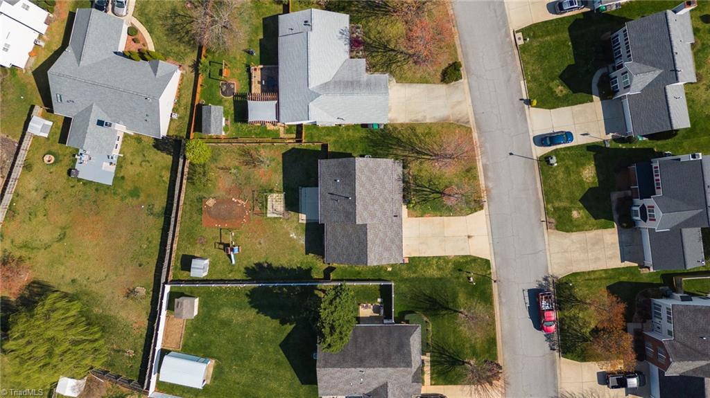 3689 Shadow Ridge Drive High Point, NC 27265 - Photo 34 of 40 Gallery Image 34