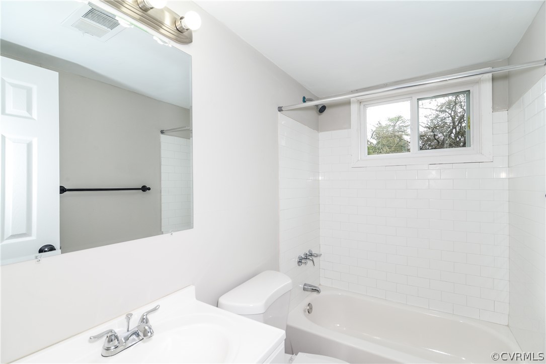 10441 Epsilon Road Richmond, VA 23235 - Photo 13 of 25 Gallery Image 13