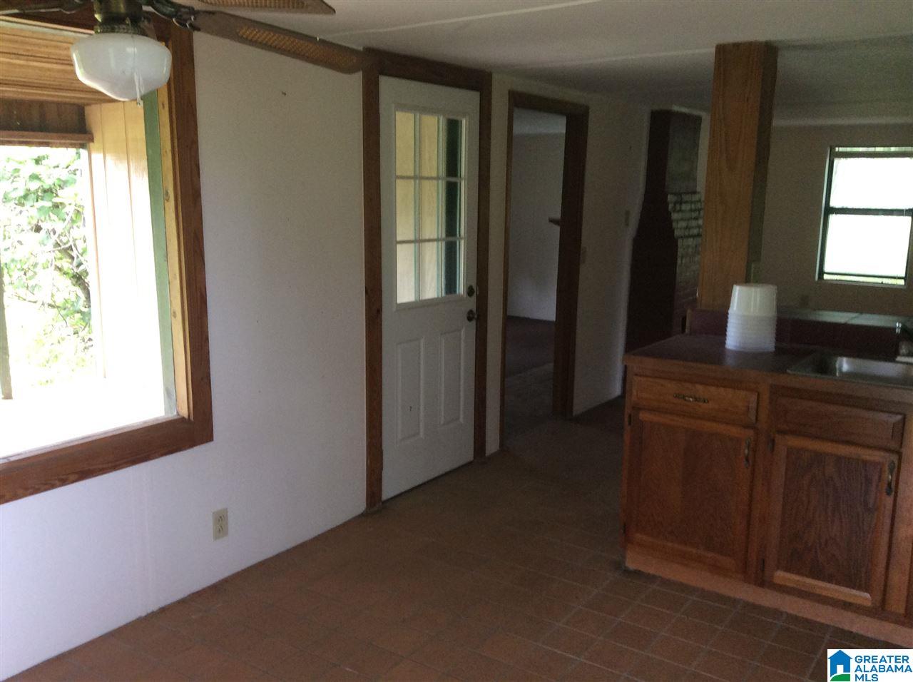 1395 County Road 152 Jemison, AL 35085 - Photo 11 of 26