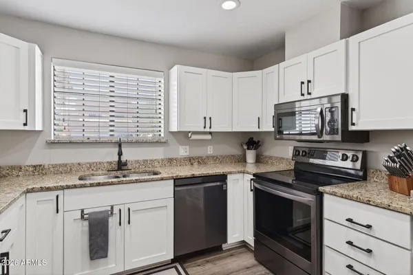 $675,000 | 2253 East Jaeger Street, Mesa, AZ 85213