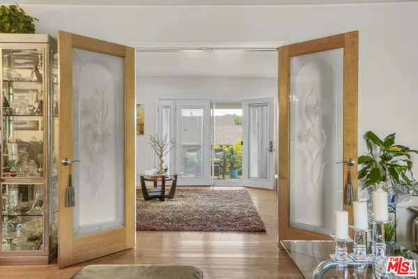 $965,000 | 11731 Cimarron Avenue, Hawthorne, CA 90250