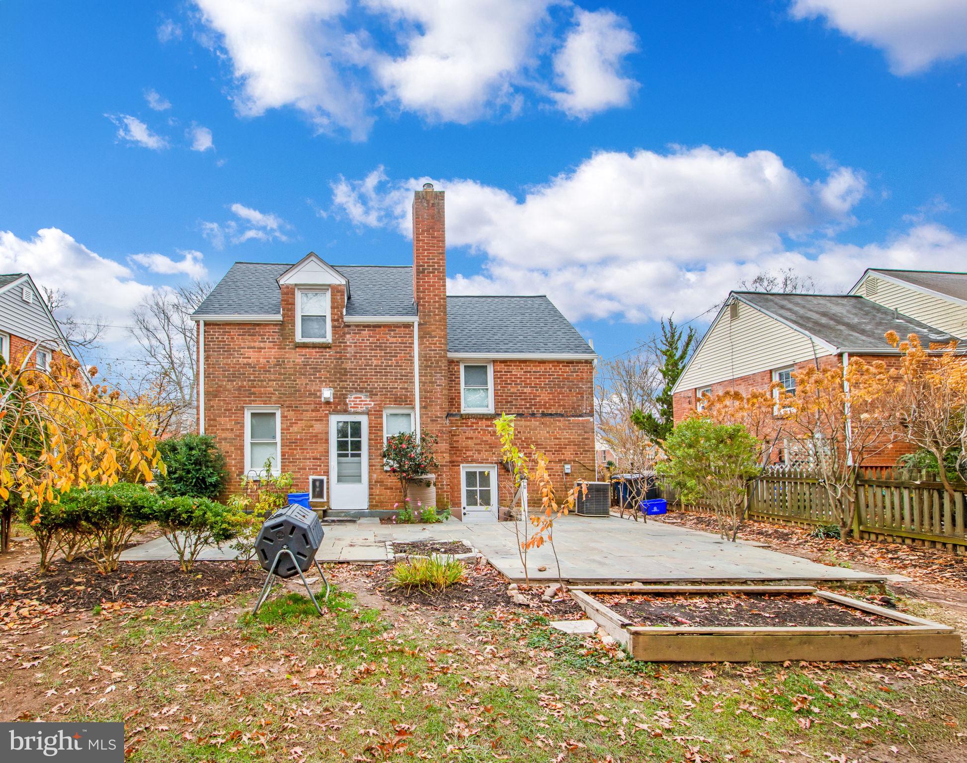 1109 Carson Street Silver Spring, MD 20901 - Photo 2 of 40