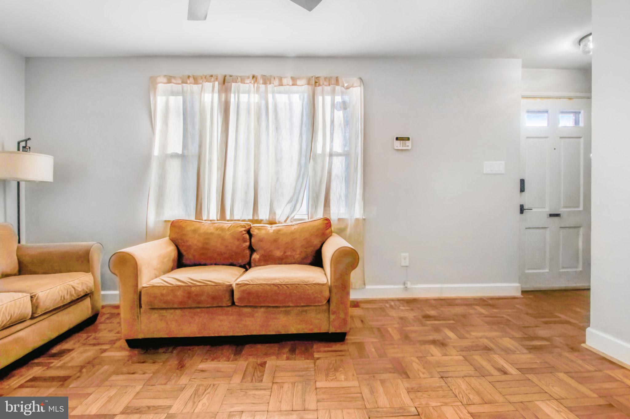 1109 Carson Street Silver Spring, MD 20901 - Photo 3 of 40