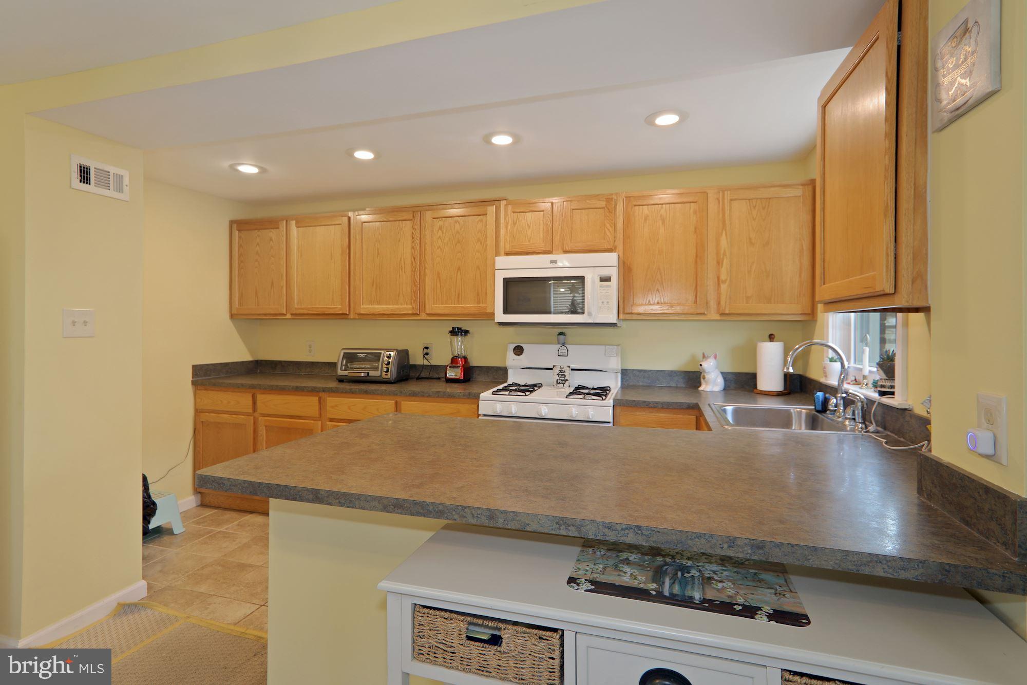602 Darby Road Ridley Park, PA 19078 - Photo 3 of 28 Gallery Image 3