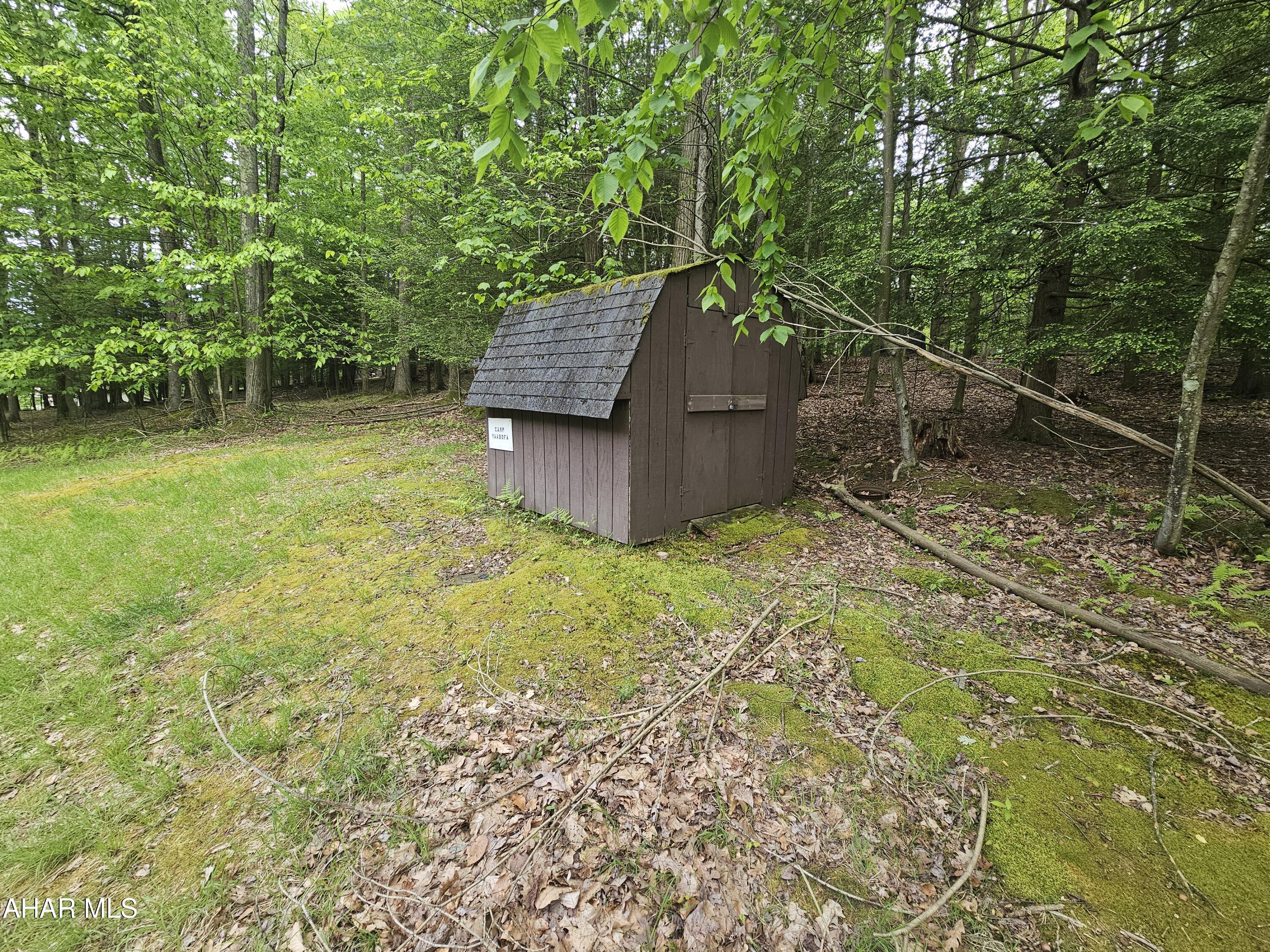 207 Kendrick Lane Flinton, PA 16640 - Photo 8 of 30 a backyard of a house with lots of green space