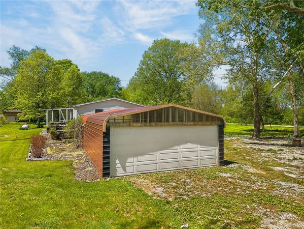 $280,000 | 8205 East 255th Terrace, Freeman, MO 64746