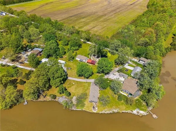 $280,000 | 8205 East 255th Terrace, Freeman, MO 64746