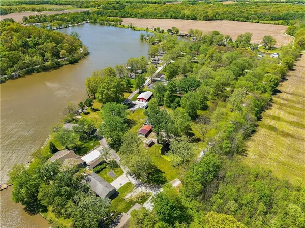 $280,000 | 8205 East 255th Terrace, Freeman, MO 64746