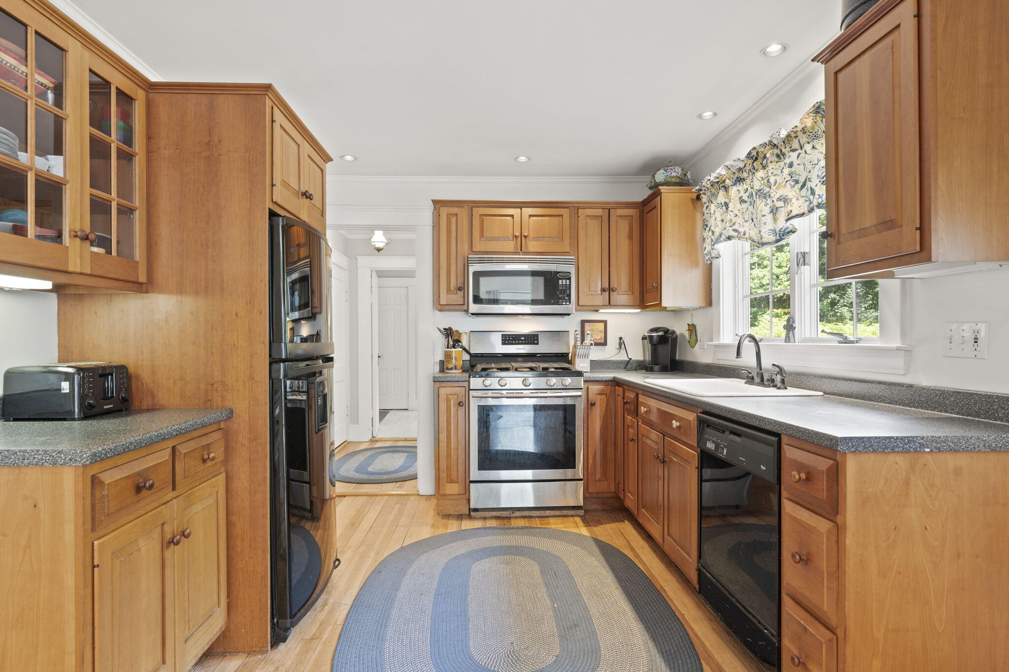 96 Leighton Road Falmouth, ME 04105 - Photo 14 of 51 19-web-or-mls-DSC02858