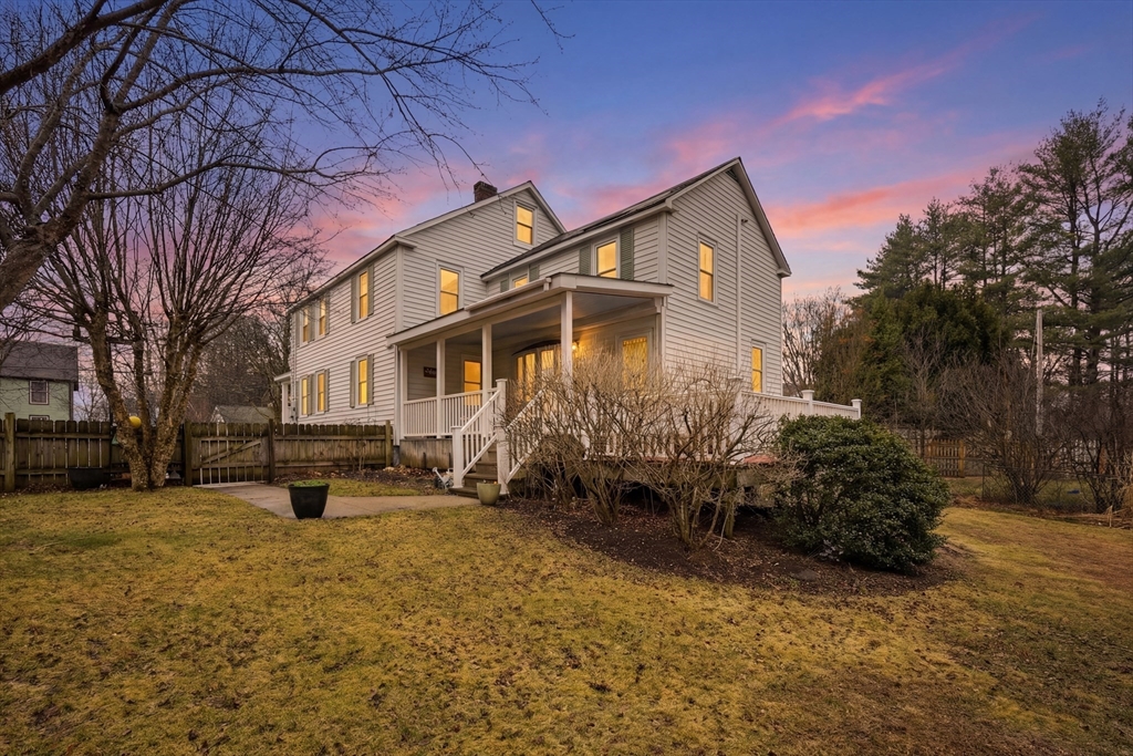 38 Front Street Northampton, MA 01053 - Photo 2 of 42 a front view of a house with a yard