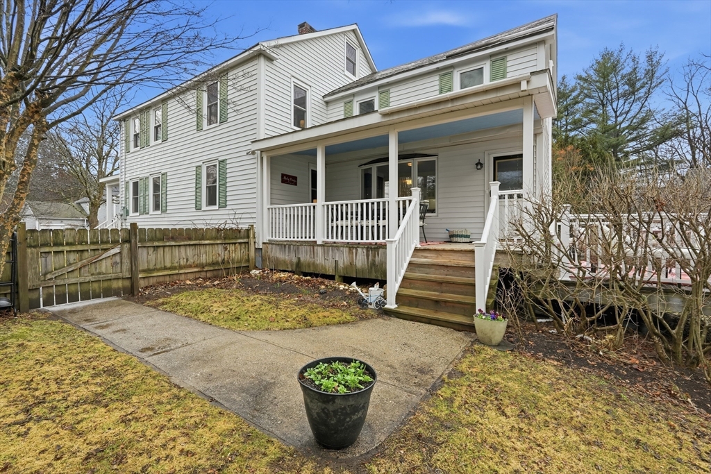 38 Front Street Northampton, MA 01053 - Photo 39 of 42 a view of a house with a backyard