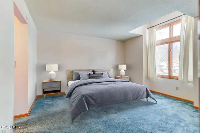 $299,900 | 4006 Georgetown Square, Schenectady, NY 12303