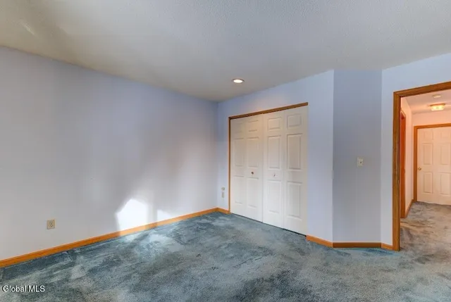 $299,900 | 4006 Georgetown Square, Schenectady, NY 12303