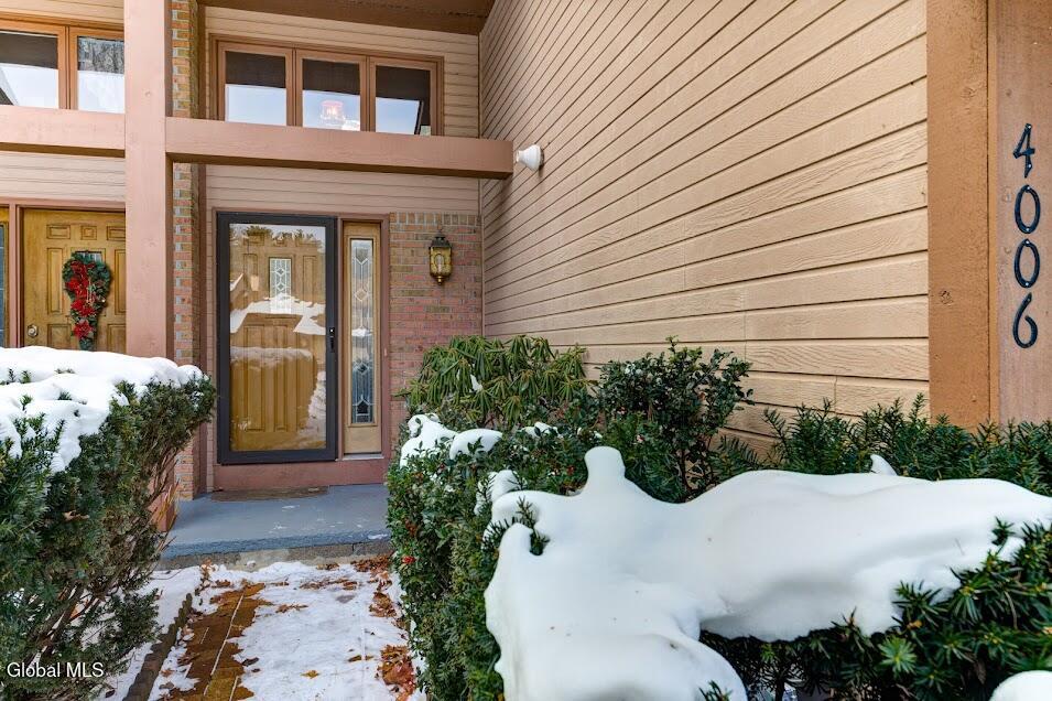 4006 Georgetown Square Schenectady, NY 12303 - Photo 40 of 40 front door