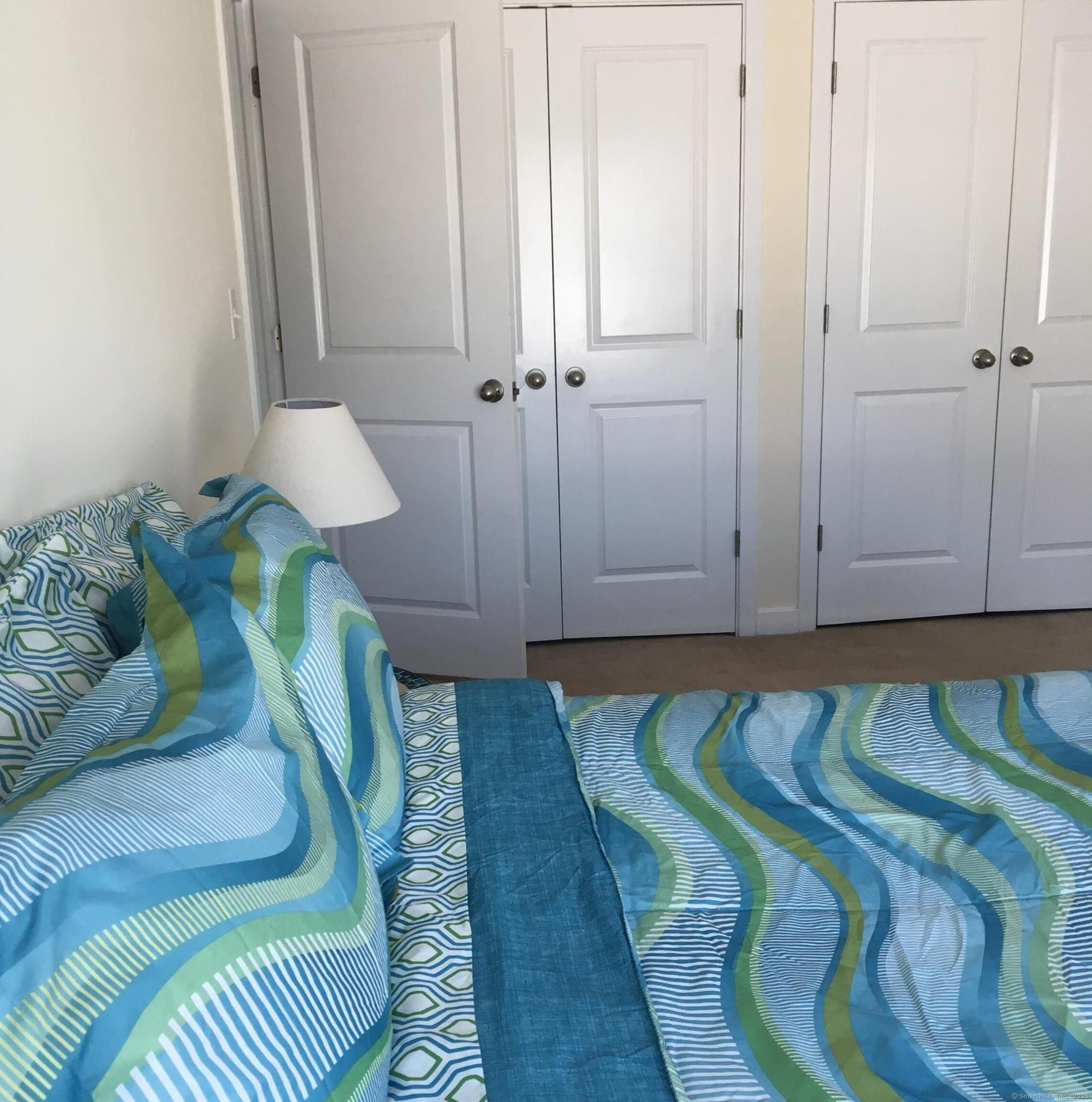 989 Fairfield Beach Road Fairfield, CT 06824 - Photo 19 of 27