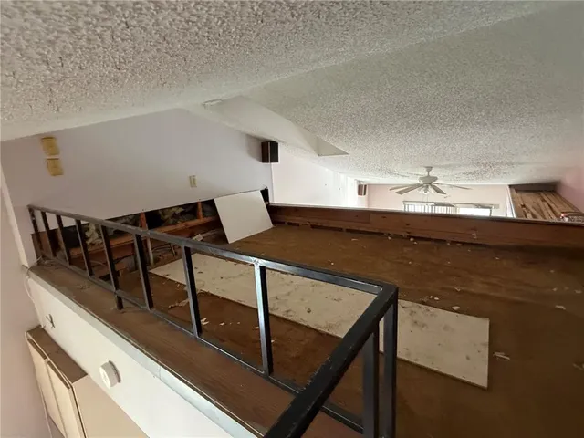 $80,000 | 20893 Haulover Cove Road, Unit 16, Lutz, FL 33558