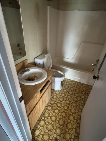 $80,000 | 20893 Haulover Cove Road, Unit 16, Lutz, FL 33558