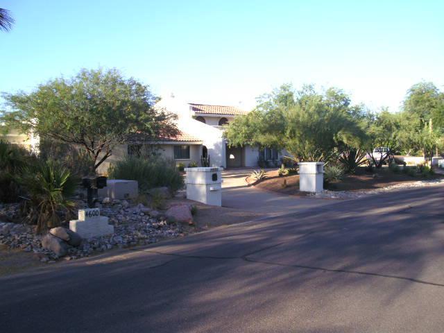 4616 East Pebble Ridge Road Paradise Valley, AZ 85253 - Photo 2 of 17 Side