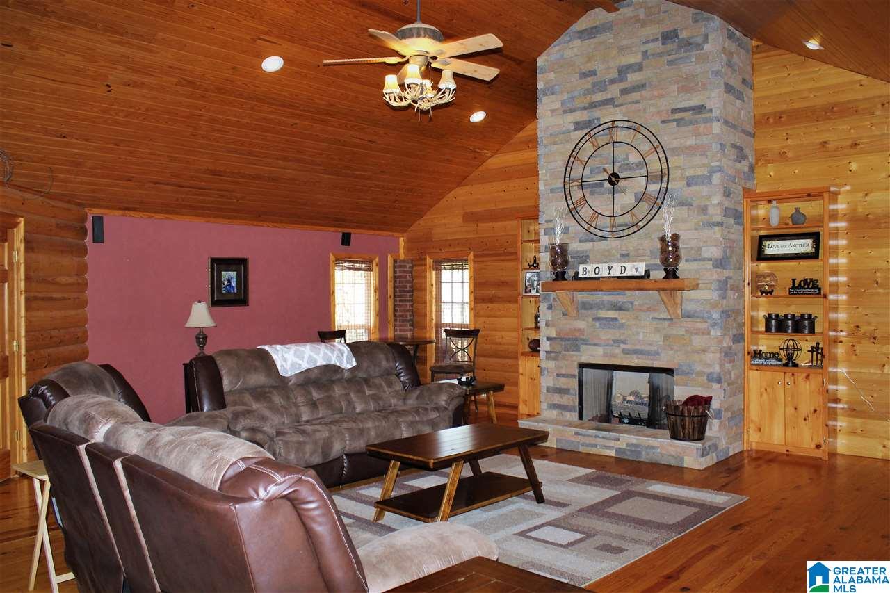 1216 Whites Gap Road Southeast Jacksonville, AL 36265 - Photo 13 of 27