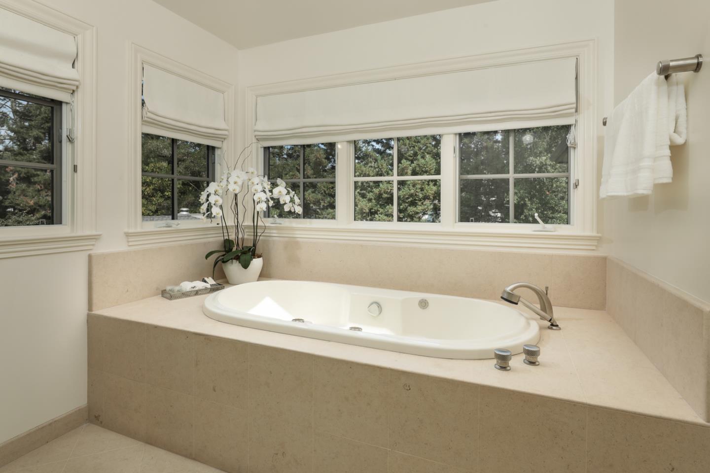 43 Valley Road Atherton, CA 94027 - Photo 16 of 34 Gallery Image 16