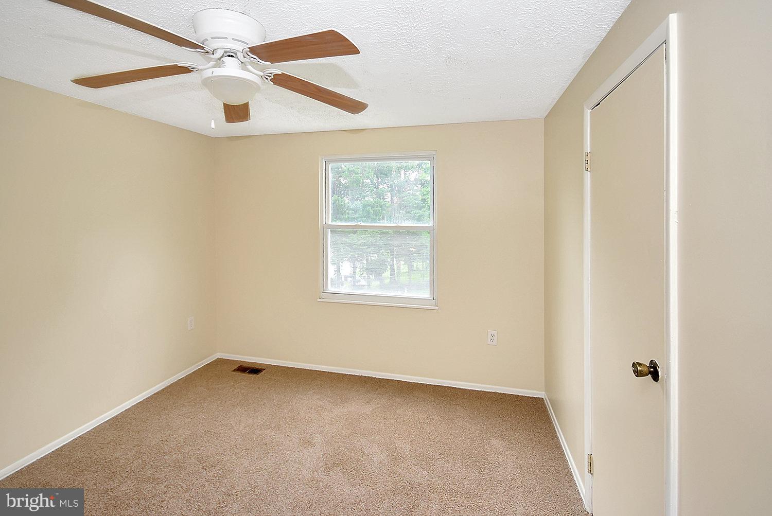 12525 Tove Road Clinton, MD 20735 - Photo 8 of 19 Bedroom