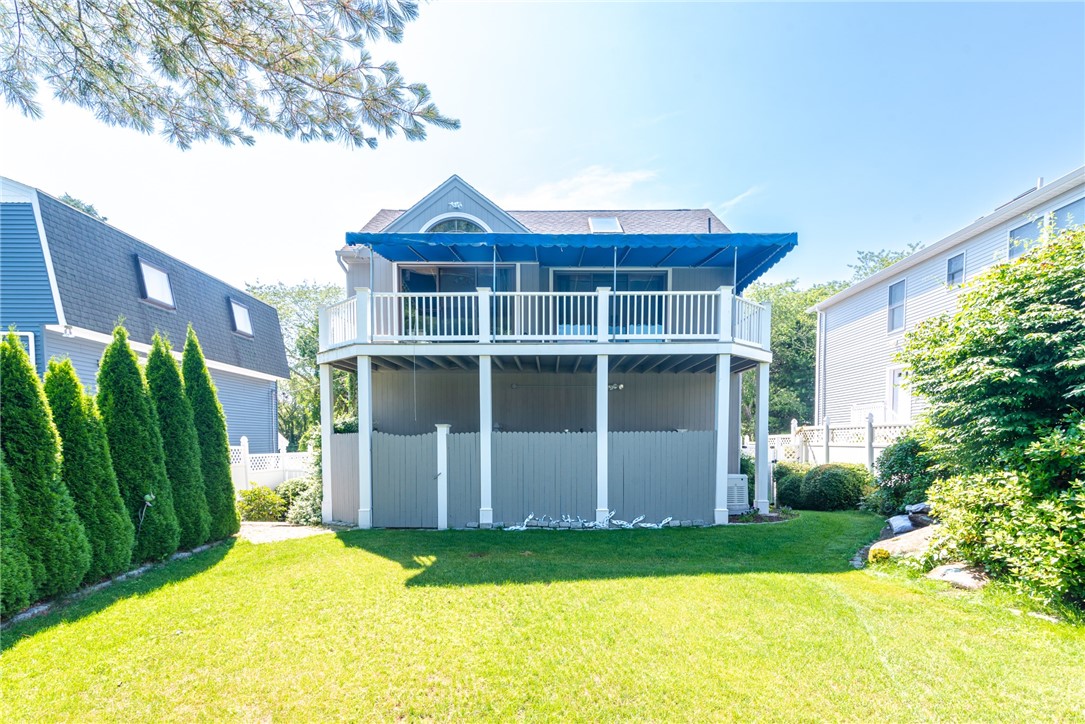 31 Kingfisher Road South Kingstown, RI 02879 - Photo 20 of 24 Large grassy area with lovely landscaping