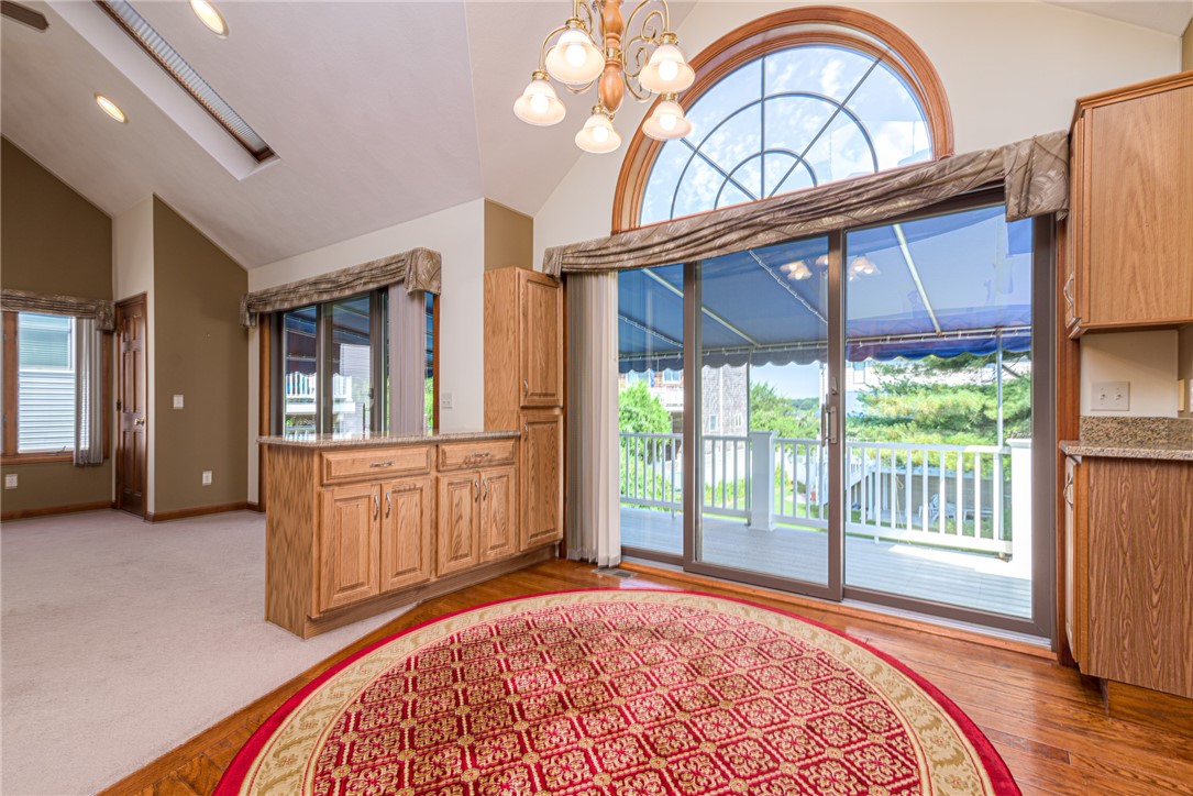 31 Kingfisher Road South Kingstown, RI 02879 - Photo 6 of 24