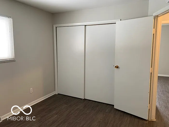 1272 North Ridgeview Drive Indianapolis, IN 46219 - Photo 14 of 15