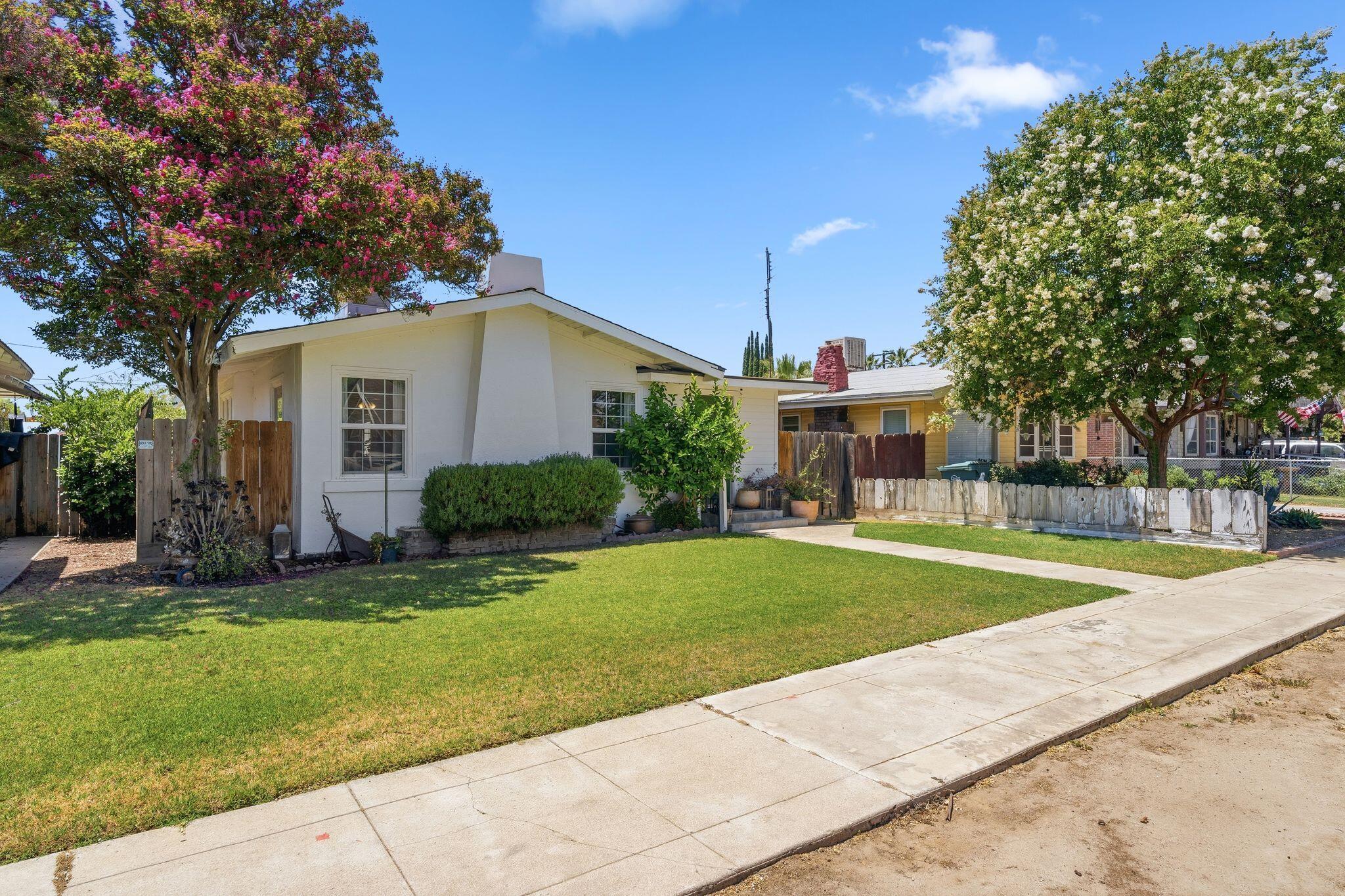 236 C Street Exeter, CA 93221 - Photo 2 of 23 mls_DSC06147