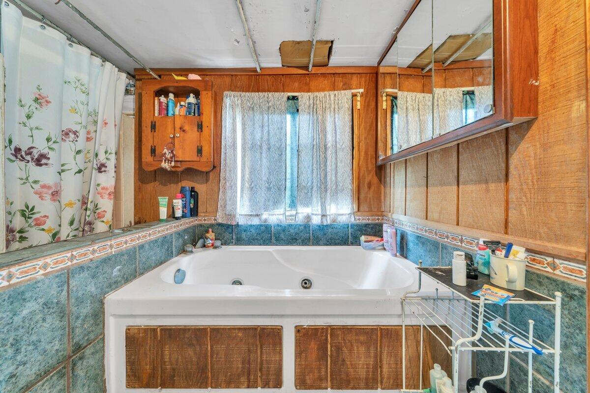 2519 Kent Road Southeast Roanoke, VA 24014 - Photo 30 of 50 MIB05790