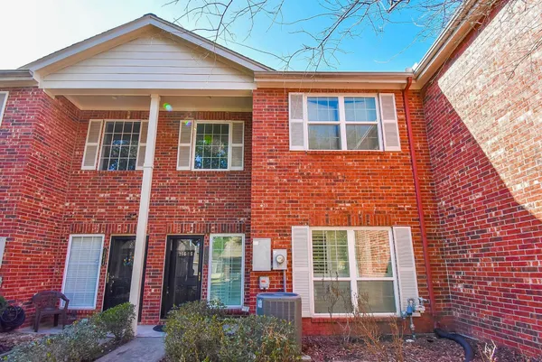 $1,900 | 13646 Garden Grove Court, Houston, TX 77082