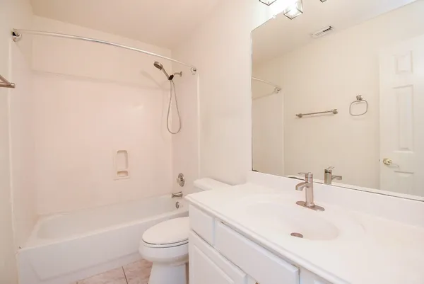 $1,900 | 13646 Garden Grove Court, Houston, TX 77082