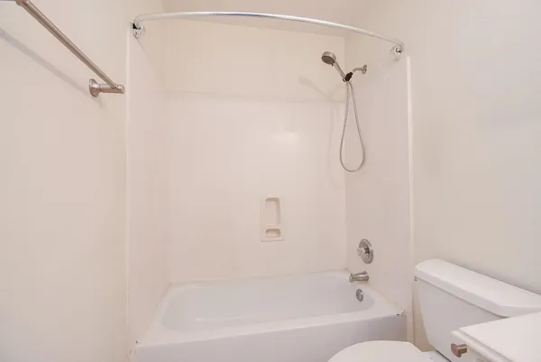 $1,900 | 13646 Garden Grove Court, Houston, TX 77082