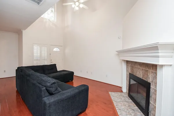 $1,900 | 13646 Garden Grove Court, Houston, TX 77082