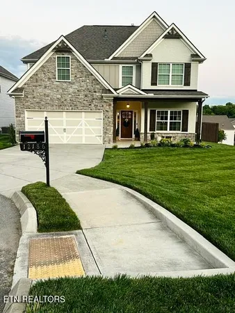$629,900 | 12186 Woodhollow Lane, Knoxville, TN 37932