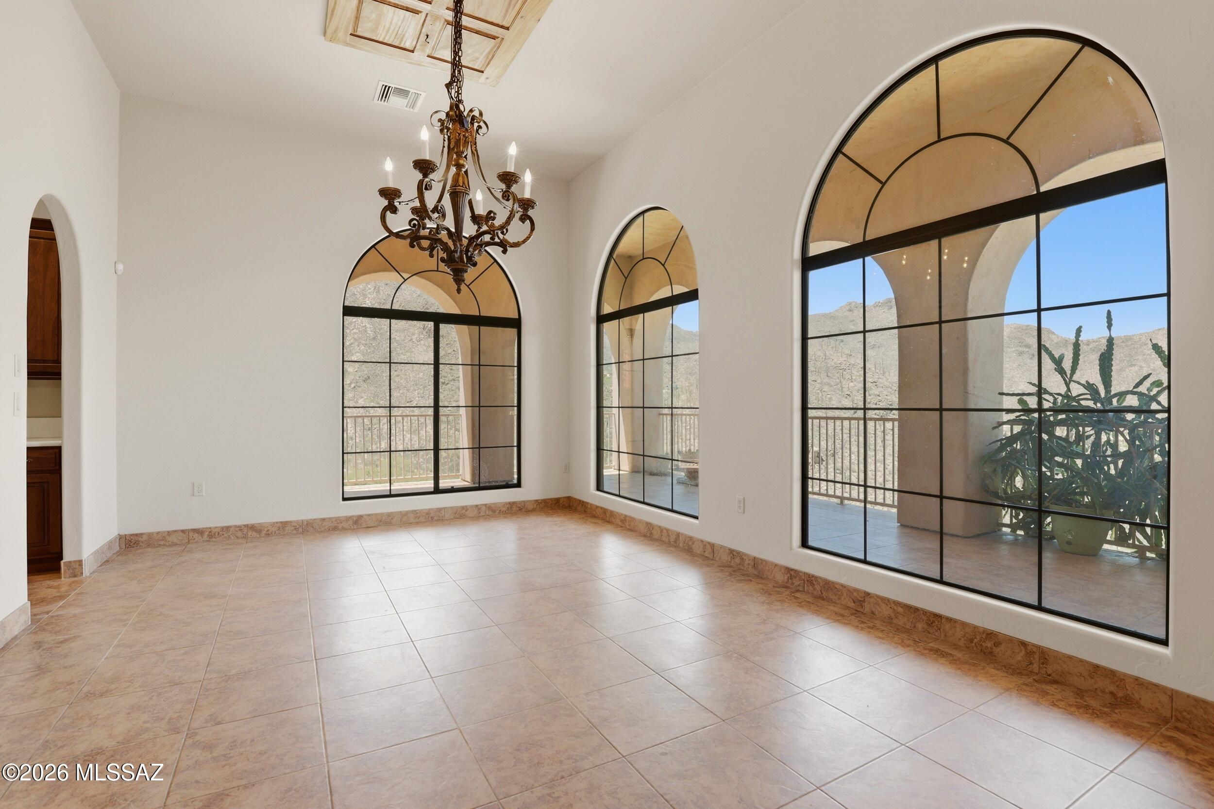 6331 West Trails End Road Tucson, AZ 85745 - Photo 9 of 41 a view of a interior of the house