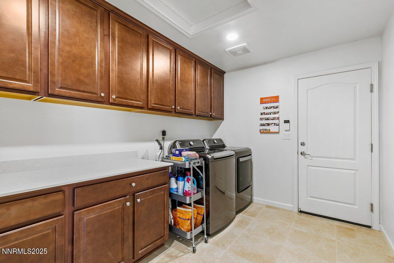 183 Deerfield Road Dayton, NV 89403 - Photo 22 of 29 Laundry Room