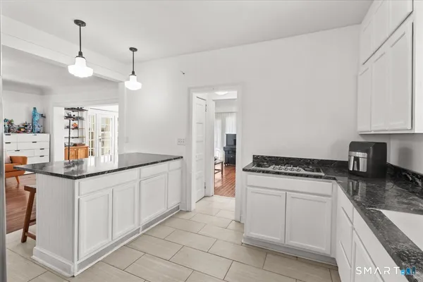 $4,000 | 16 Lilley Road, West Hartford, CT 06119