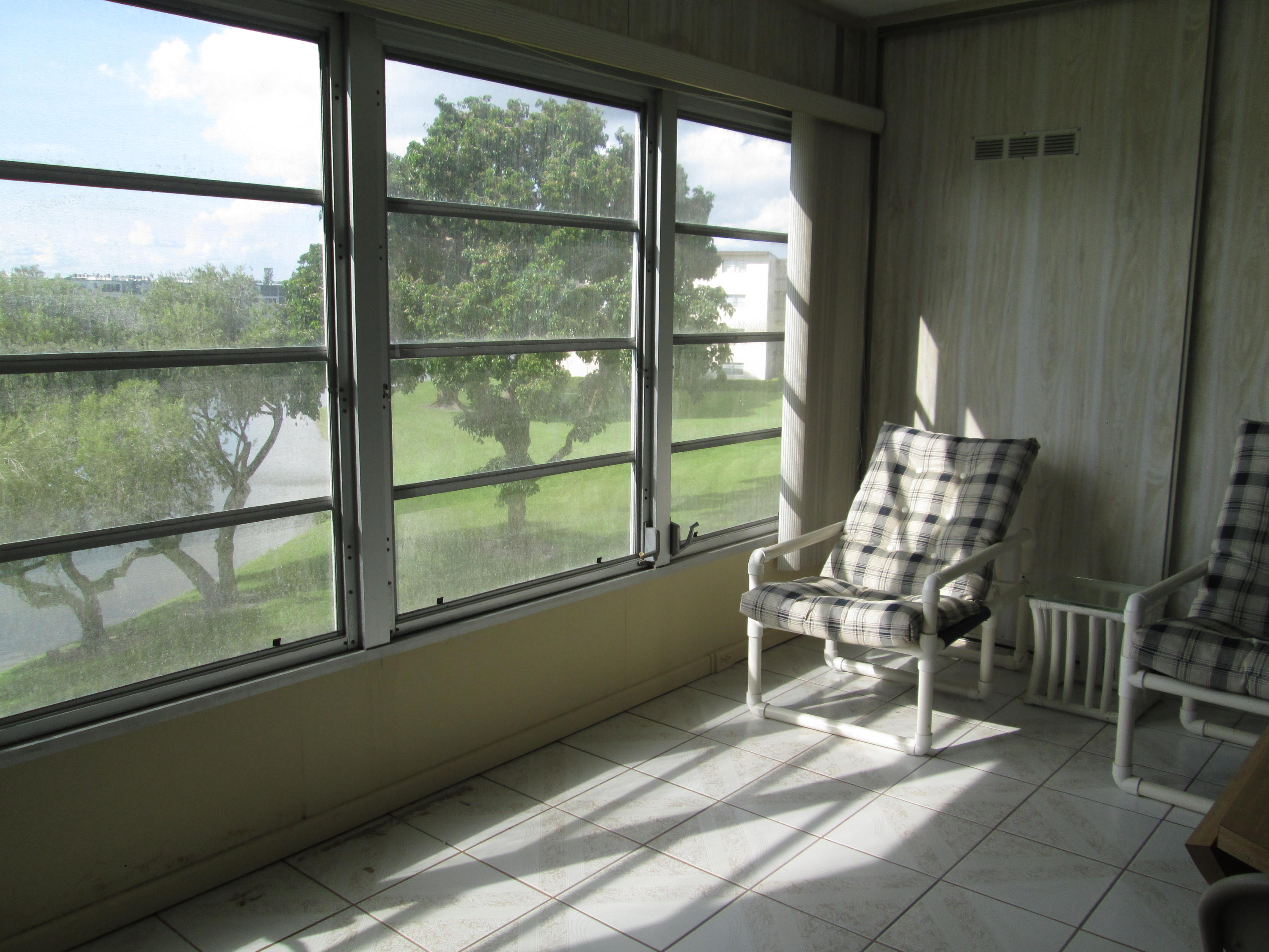3027 Wolverton East Boca Raton, FL 33434 - Photo 11 of 15 patio