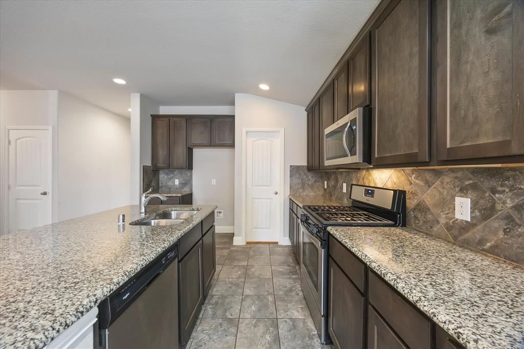 620 England Street Fate, TX 75189 - Photo 11 of 31